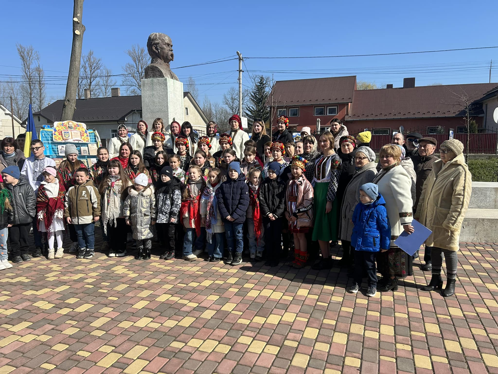 Зображення Читання творів великого Кобзаря